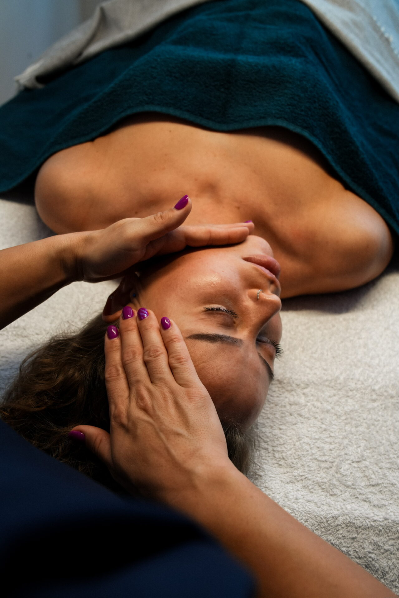 How to Prepare Your Face and Skin for Summer Naturally